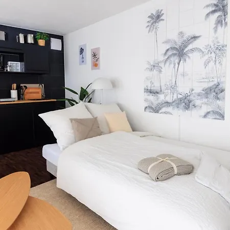 דירה Global Living - Design I Rathausplatz I Beamer I Ac I Kitchen I *