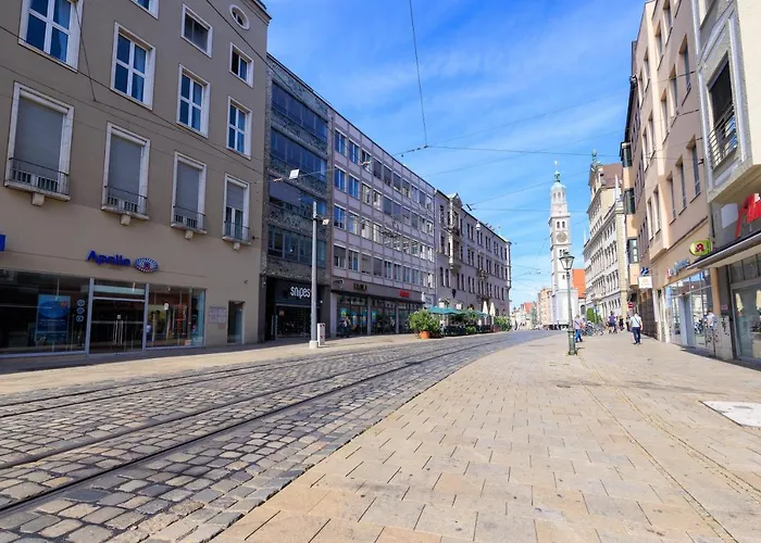 Global Living - Design I Rathausplatz I Beamer I Ac I Kitchen I * アウグスブルク